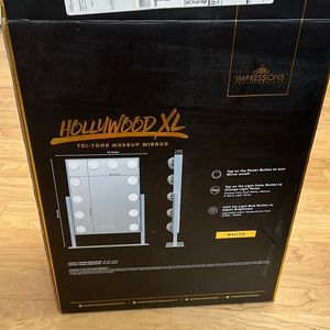 Impressions,Hollywood XL Tri -Tone mirror